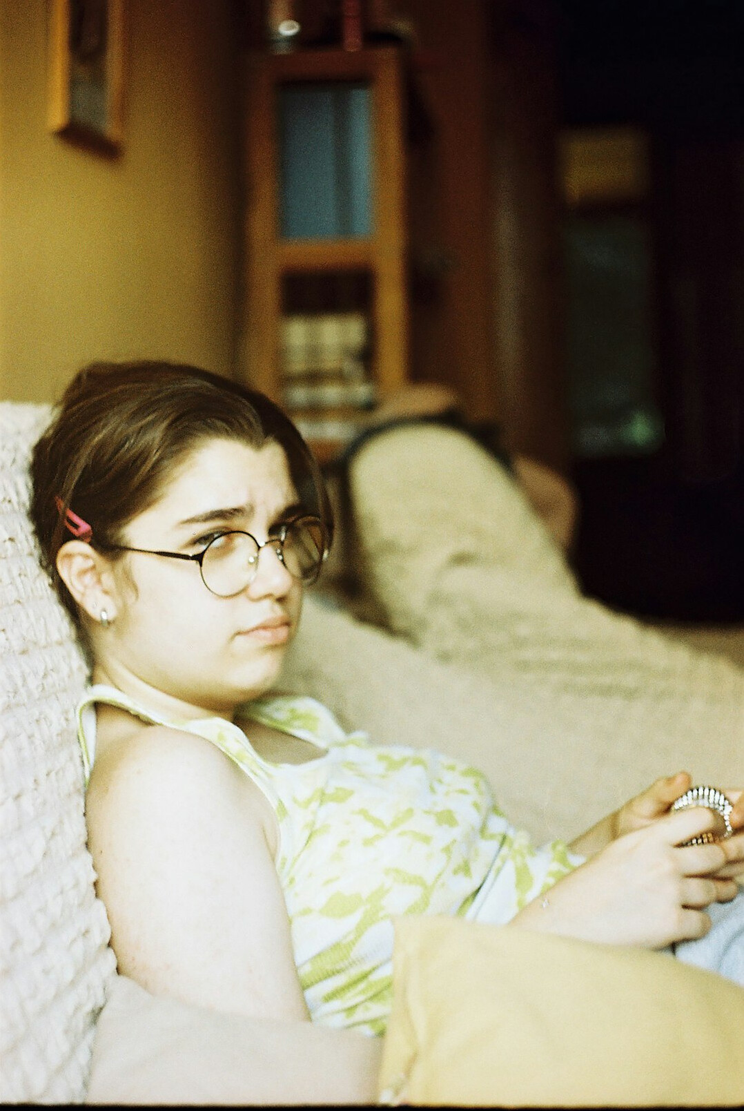 Portrait of a woman with glasses in her thirties